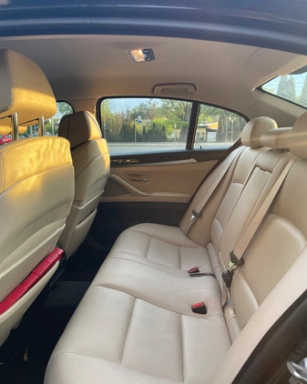 BMW Seria 5 cena 61500 przebieg: 227000, rok produkcji 2012 z Legionowo małe 79